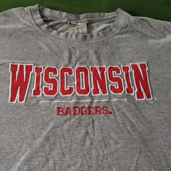 Champion Wisconsin Badgers Tee Grey Size XL - Picture 2 of 6